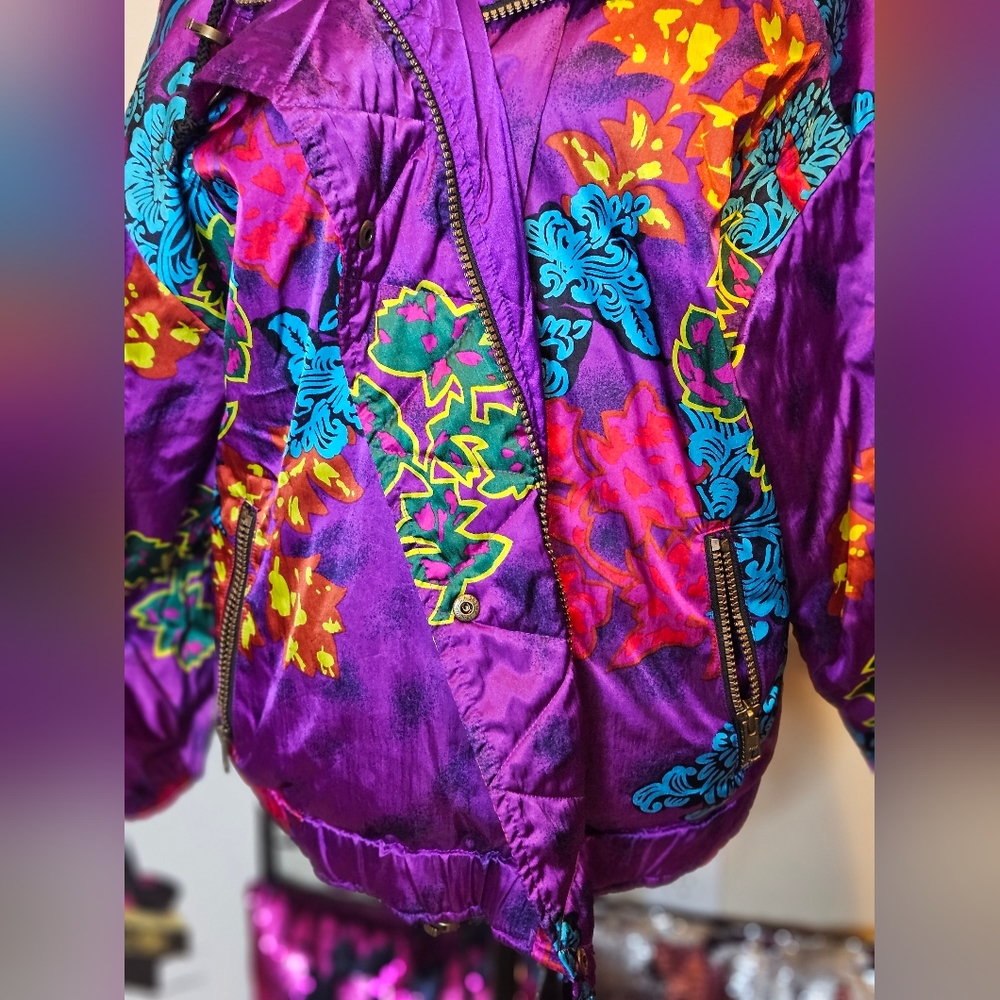 Vintage Jacket - Picture 2 of 7